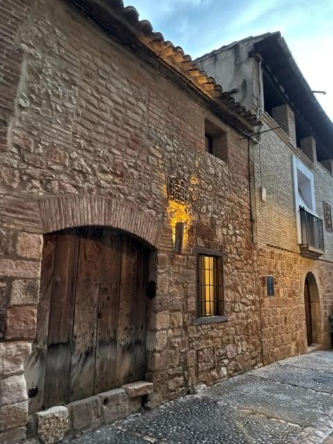 Hostal Alodia Alquézar Habitación foto